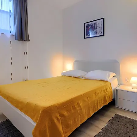 Barbolan By Interhome * Medulin