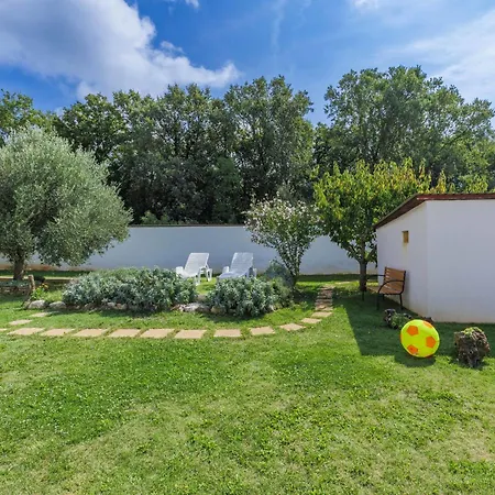 Barbolan By Interhome * Medulin