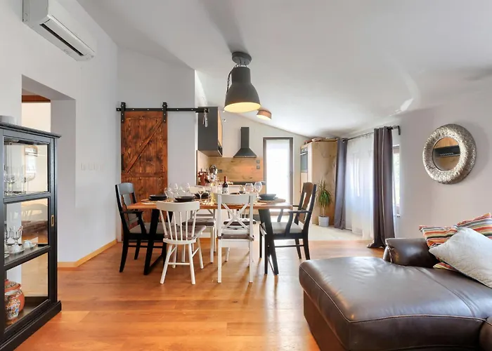 Barbolan By Interhome * Medulin