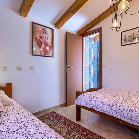 Сasa de vacaciones Barbolan By Interhome