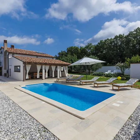 Barbolan By Interhome