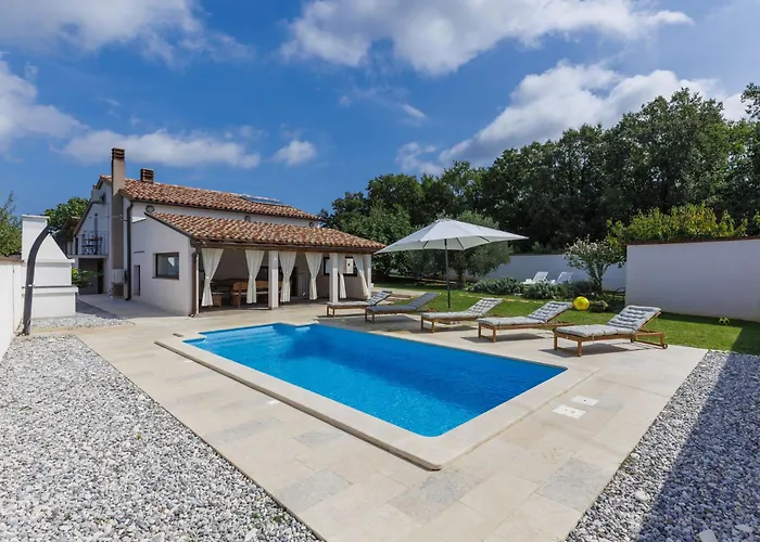 Barbolan By Interhome